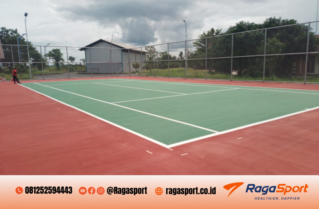 pengerjaan proyek lapangan di Banten