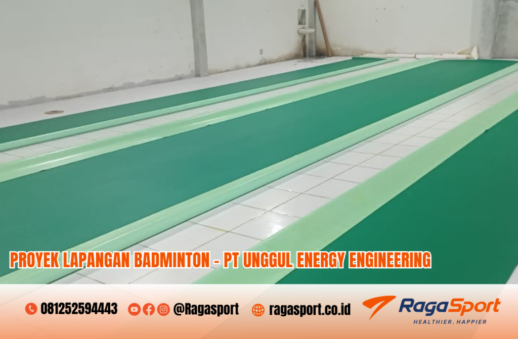 proses penggarapan kontraktor lapangan badminton di Gresik