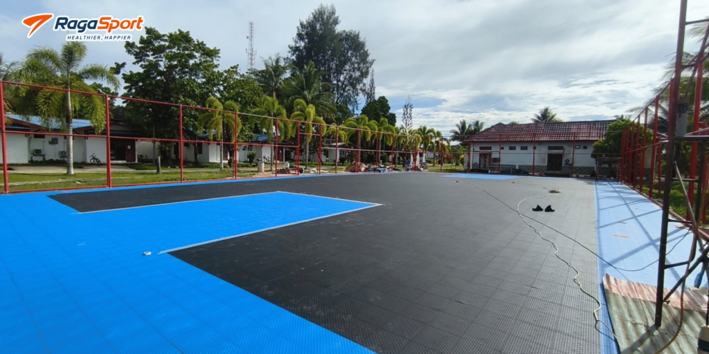 Kenapa Material Interlock Lebih Menguntungkan untuk Lapangan Basket (Indoor Maupun Outdoor)