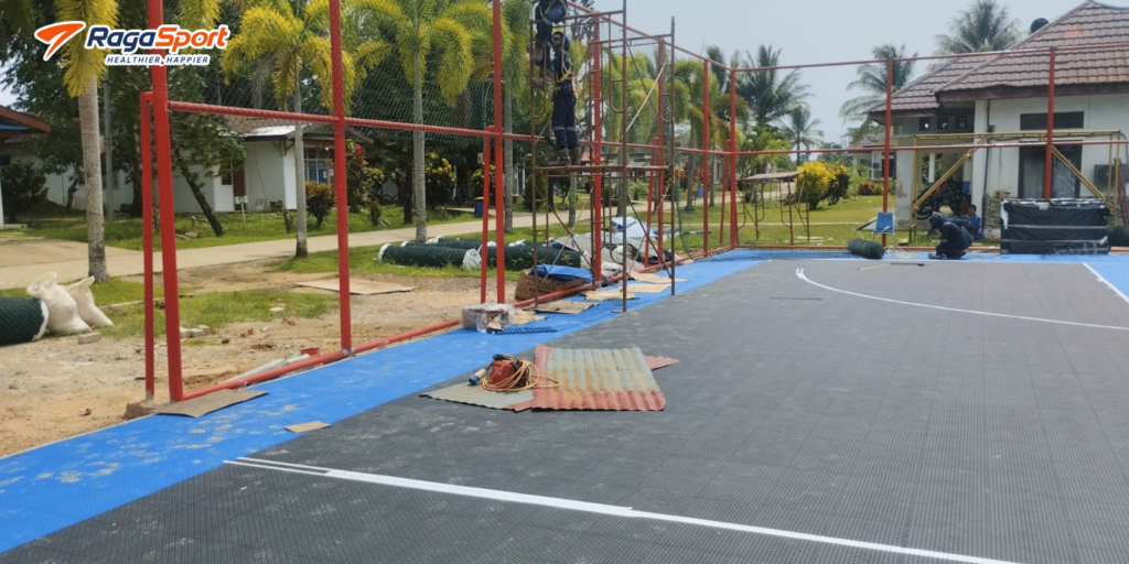 Bagaimana Tim Kontraktor Lapangan Basket Profesional Memperbaiki Tanpa Banyak Drama